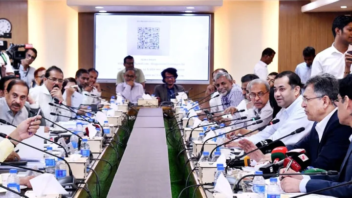 সাইবার সুরক্ষা আইন কোনোভাবেই নিপীড়নমূলক হতে দেওয়া হবে না: স্বরাষ্ট্রমন্ত্রী