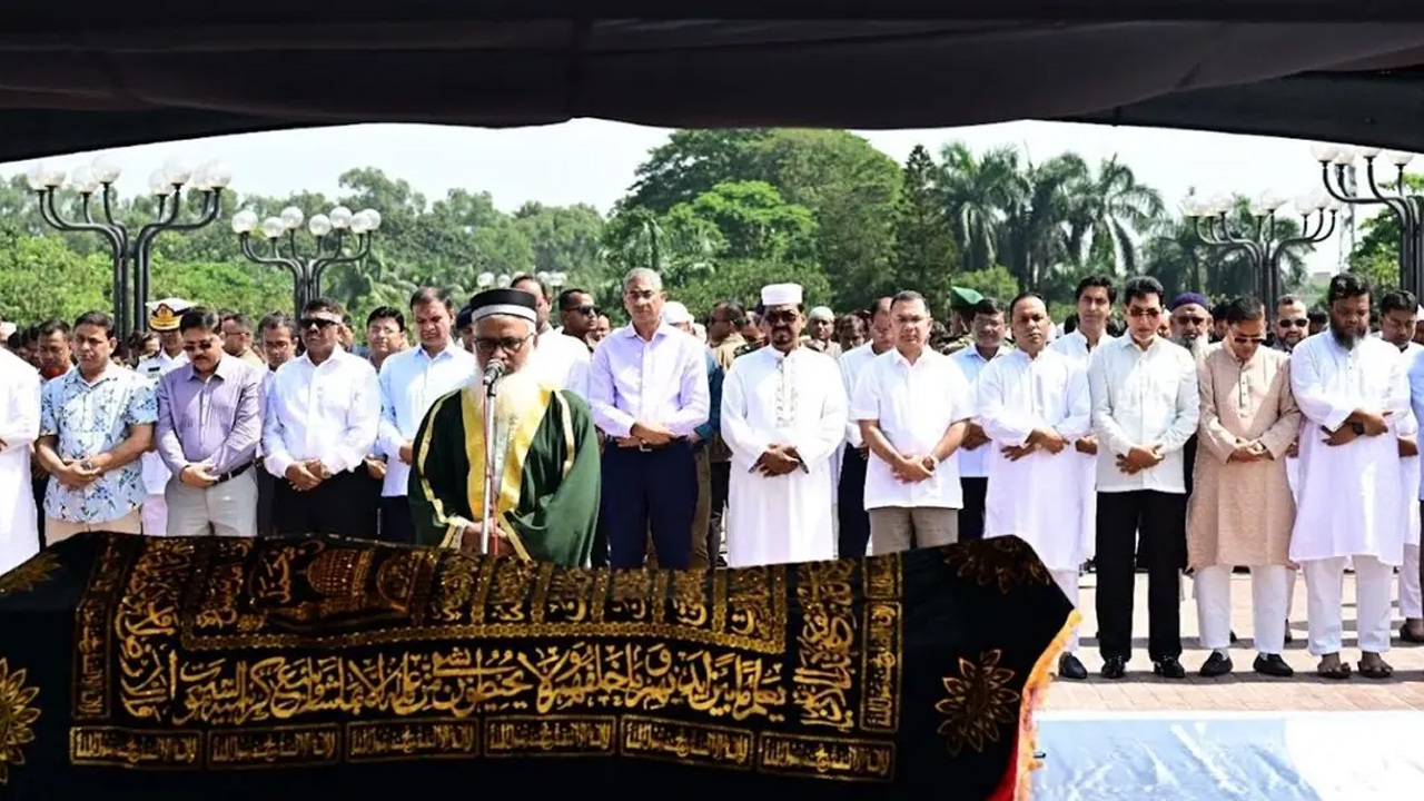 বিএনপি নেতা সালাউদ্দিনের জানাজা অনুষ্ঠিত