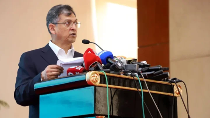 ফ্যাসিবাদীদের সহায়তা করলে কঠোর ব্যবস্থা 