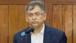 প্রয়োজনে কঠোর হবে সরকার: স্বরাষ্ট্রমন্ত্রী
