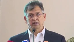 ফ্যাসিবাদীদের তথ্য দিলে রাষ্ট্রদ্রোহ মামলা: পুলিশকে স্বরাষ্ট্রমন্ত্রী