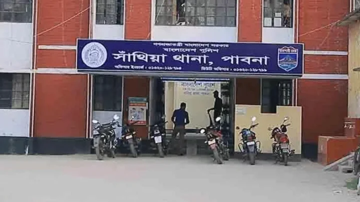 সাঁথিয়ায় আওয়ামী লীগ-ছাত্রলীগের ৫৮ নেতাকর্মীর বিরুদ্ধে মামলা