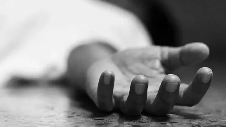 ‘আব্বু-আম্মু ক্ষমা করে দিও’ চিরকুট লিখে শিক্ষার্থীর মৃত্যু