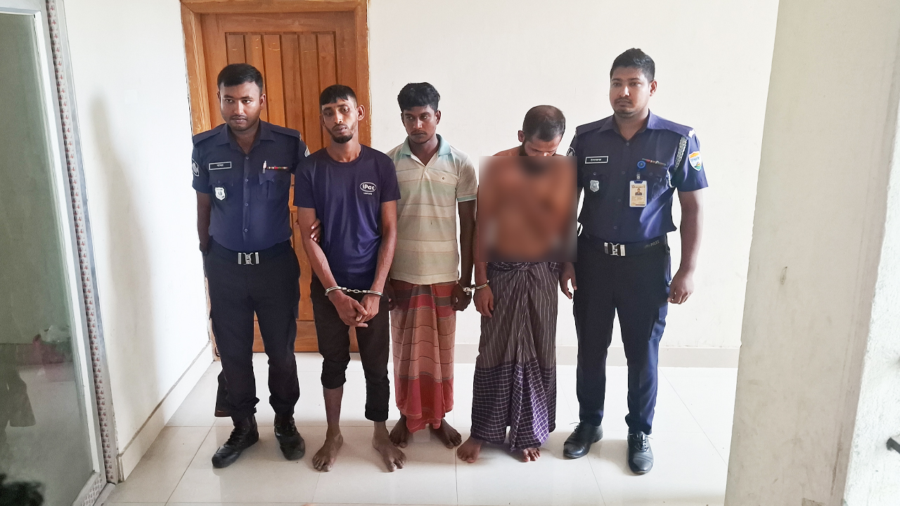 শরীয়তপুরে স্বামীকে বেঁধে রেখে স্ত্রীকে সংঘবদ্ধ ধর্ষণ