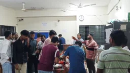 পাট কাটার শ্রমিক নিয়ে দুপক্ষের সংঘর্ষ, আহত ১০