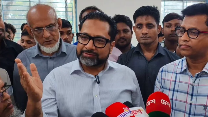 ফ্যাসিস্ট ও গুপ্ত শক্তি মিলেমিশে একাকার হয়ে গেছে: গণপূর্ত প্রতিমন্ত্রী