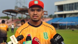 বরিশালকে ইনিংস ব্যবধানে হারাল খুলনা