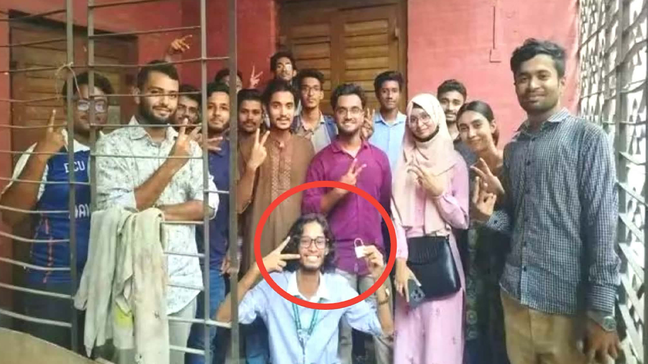 সোহরাওয়ার্দী কলেজে সাংবাদিক সমিতির স্টুডিও ভাঙচুর ও দখলের অভিযোগ