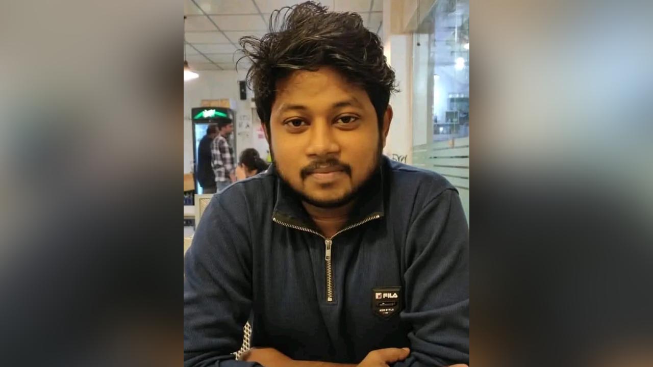 ডেঙ্গুতে প্রাণ গেল কুবির সাবেক শিক্ষার্থী সুমনের