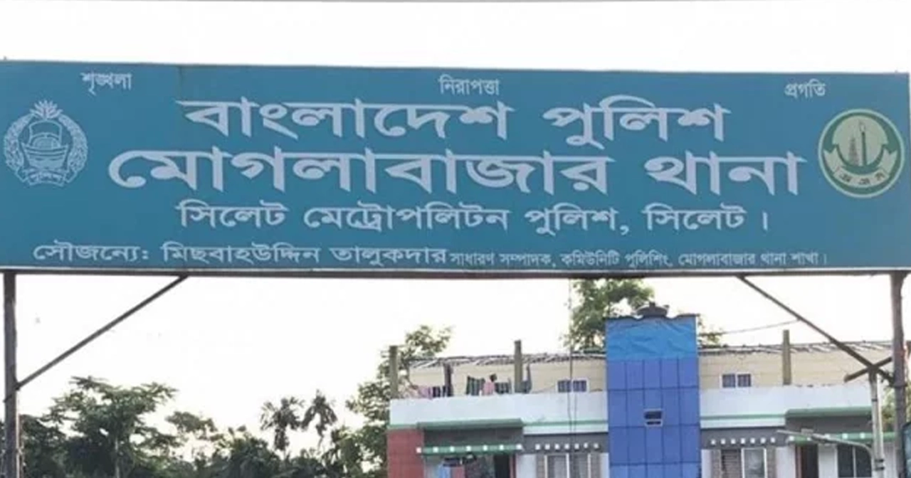 সন্তান যখন মারা যায়, ছুটির জন্য বাবা দাঁড়িয়ে ওসির দরজায়