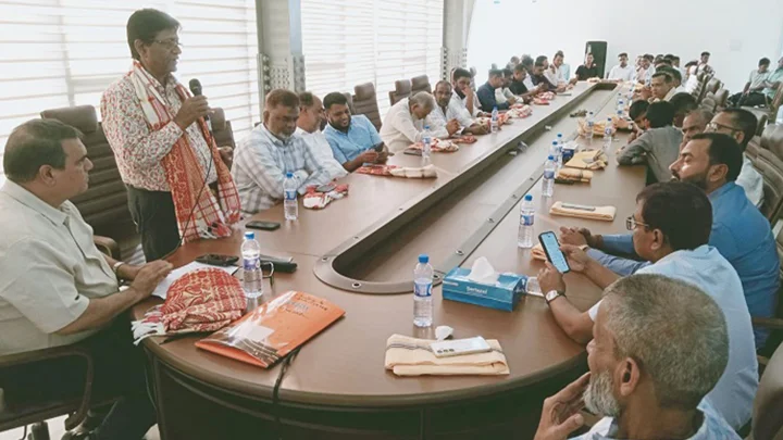 তামাবিল স্থলবন্দর দিয়ে ফের শুরু হচ্ছে আমদানি-রপ্তানি