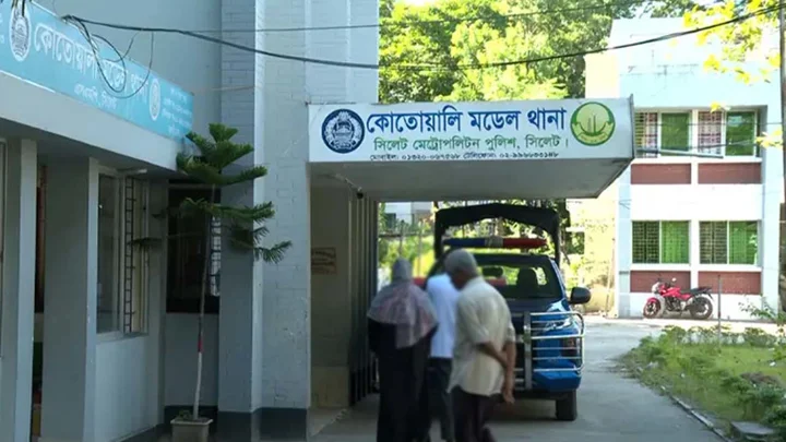 রাতে প্রকৌশলীর বাসায় ঢুকে বিএনপি নেতার চাঁদা দাবি
