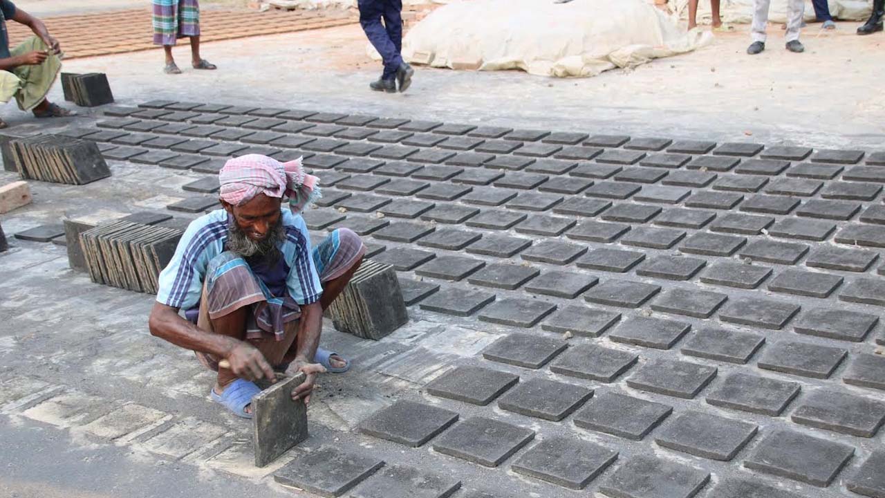 ছবি: এশিয়া পোস্ট