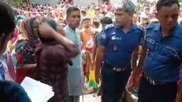 মাদকের টাকার জন্য ছেলের হাতে ভ্যানচালক বাবা খুন