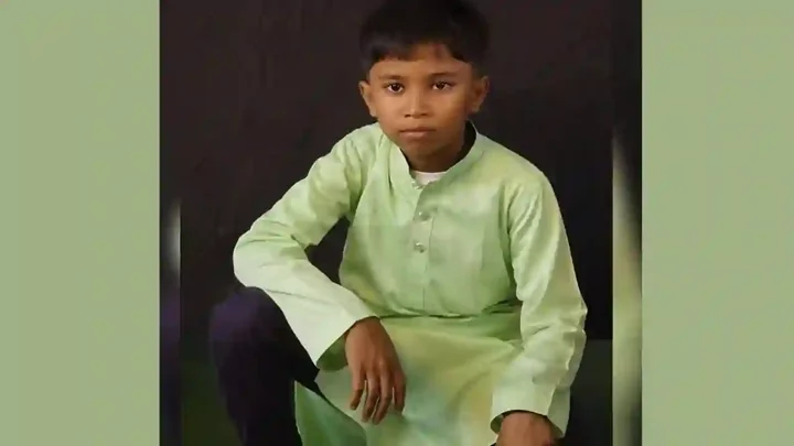 চকরিয়ায় বন্ধুর ঘুষিতে স্কুলছাত্রের মৃত্যু
