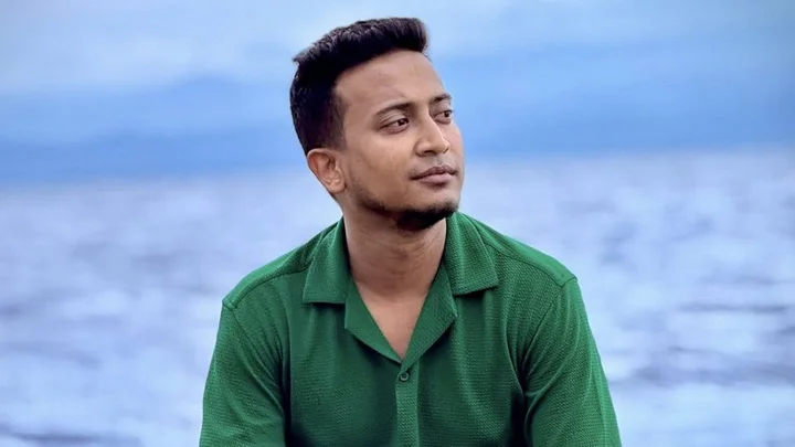 নেপালে ভয়াবহ বন্যায় আটকে পড়েছেন জনপ্রিয় সংগীতশিল্পী তাসরিফ খান