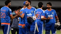 ২২৬ রানের লক্ষ্য পেরিয়ে ভারতের রেকর্ড জয়