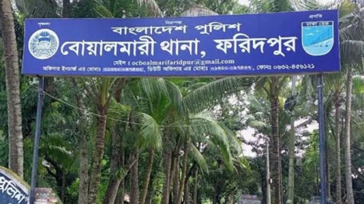 দাদাকে খুঁজতে গিয়ে পুকুরে পড়ে প্রাণ গেল শিশুর