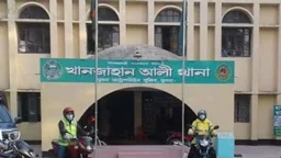বন্ধ জুট মিলের ছাদ থেকে লাফিয়ে পালানোর সময় যুবকের মৃত্যু