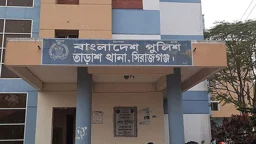 ছেলেকে বাঁচাতে গিয়ে প্রাণ গেল মায়ের, হাসপাতালে দুই শিশু