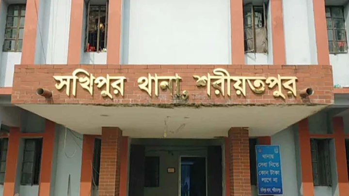 টিকটকে পরিচয় থেকে প্রেম, প্রথম সাক্ষাতেই কিশোরীকে ধর্ষণের অভিযোগ