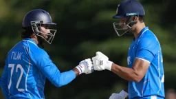 ফাইনালে পাকিস্তানকে ২১২ রানের কঠিন লক্ষ্য দিল ভারত