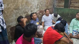 বিএনপি কার্যালয়ে জুয়ার আসর, ১৫ জুয়াড়ি গ্রেপ্তার
