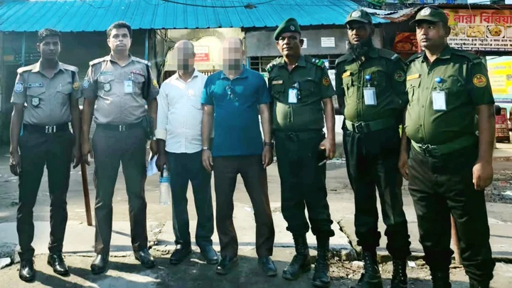 উত্তরায় বিআরটিএ কার্যালয়ে অভিযান, দুই দালালকে কারাদণ্ড