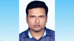 যশোরে মাকে কুপিয়ে হত্যার অভিযোগে স্কুলশিক্ষক ছেলে গ্রেপ্তার