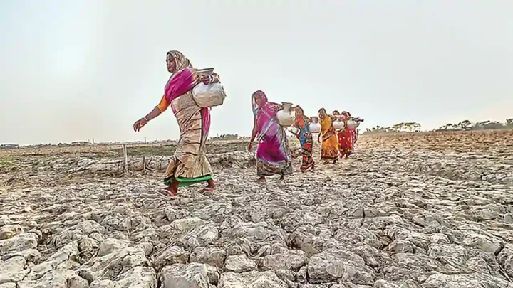 সুন্দরবন উপকূলের মানুষের নিরাপদ পানির অধিকার কোথায়?