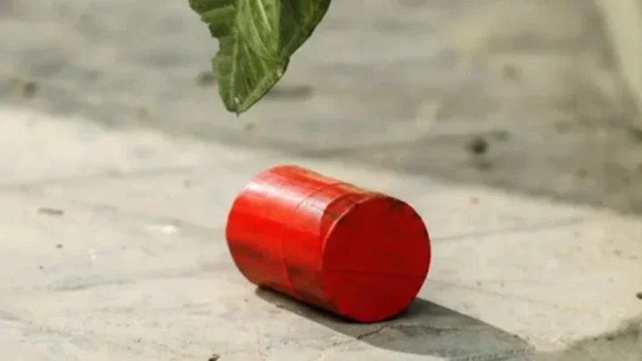যাত্রাবাড়ীতে পাঁচটি ককটেল বিস্ফোরণ