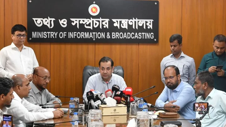 ওয়েজবোর্ড বাস্তবায়নে উদ্যোগ নেবে সরকার : তথ্য প্রতিমন্ত্রী