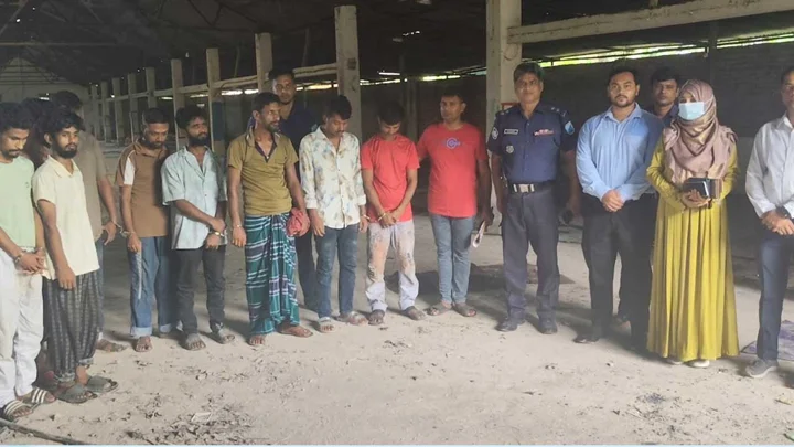 ঘোড়া জবাই করে মাংস সরবরাহের প্রস্তুতি, ৯ জনের কারাদণ্ড