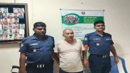 হ্যাক করে ৭ লাখ টাকা আত্মসাতের অভিযোগে চীনা নাগরিকসহ আটক ২