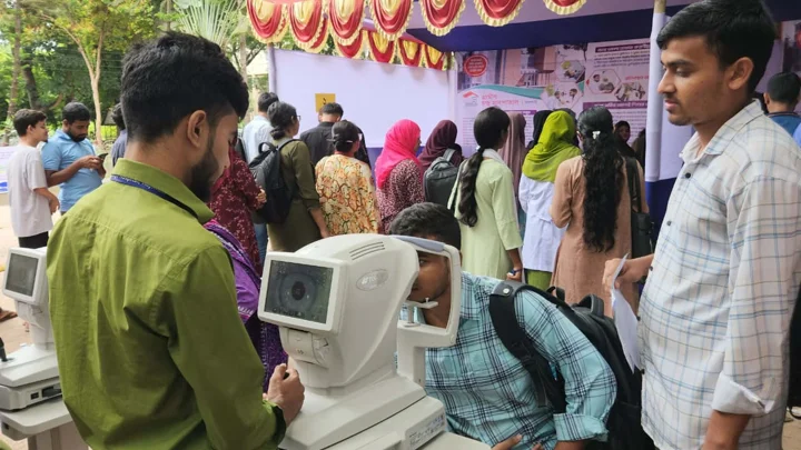 রাবিতে ১০ দিনব্যাপী ফ্রি চক্ষু পরীক্ষা ক্যাম্প শুরু