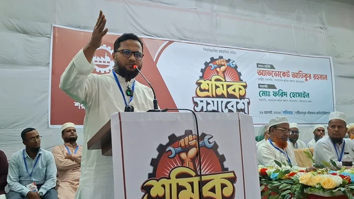 সরকার আসে-যায়, শ্রমিকের ভাগ্যের পরিবর্তন হয় না: আতিকুর রহমান